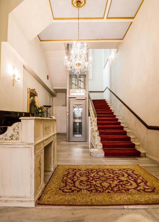 Palaiologos Luxury City Hotel Patras Extérieur photo