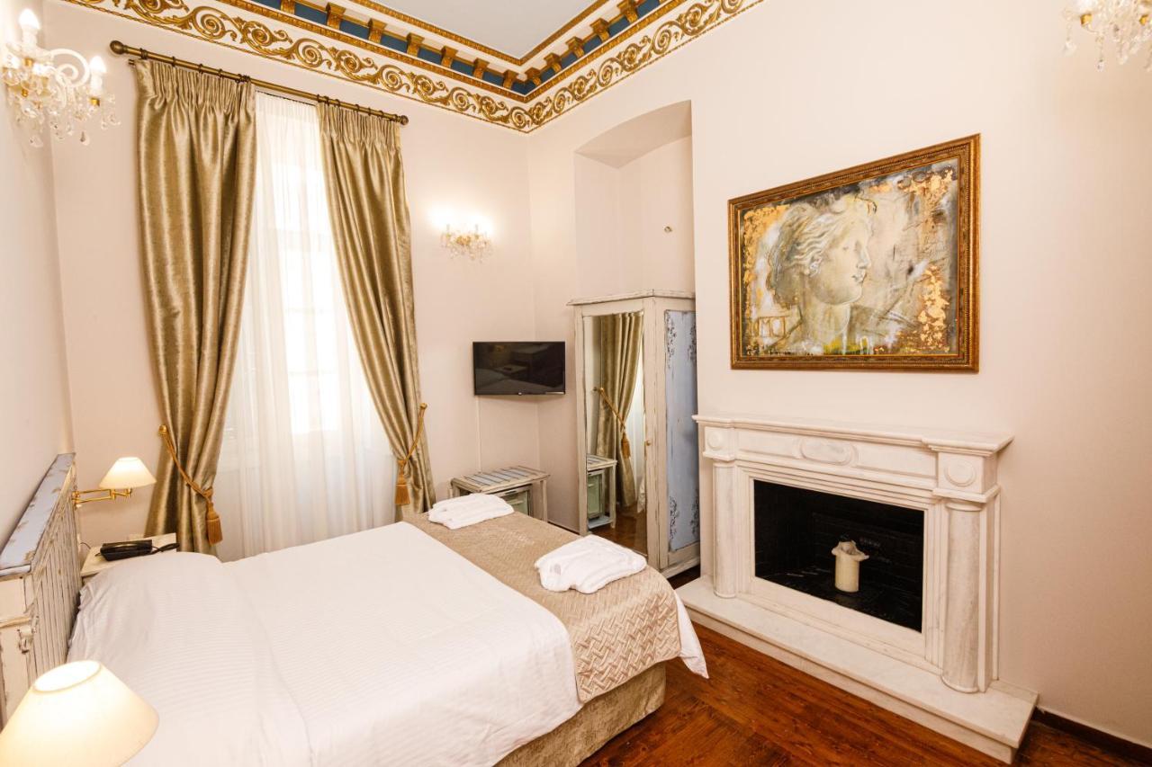 Palaiologos Luxury City Hotel Patras Extérieur photo