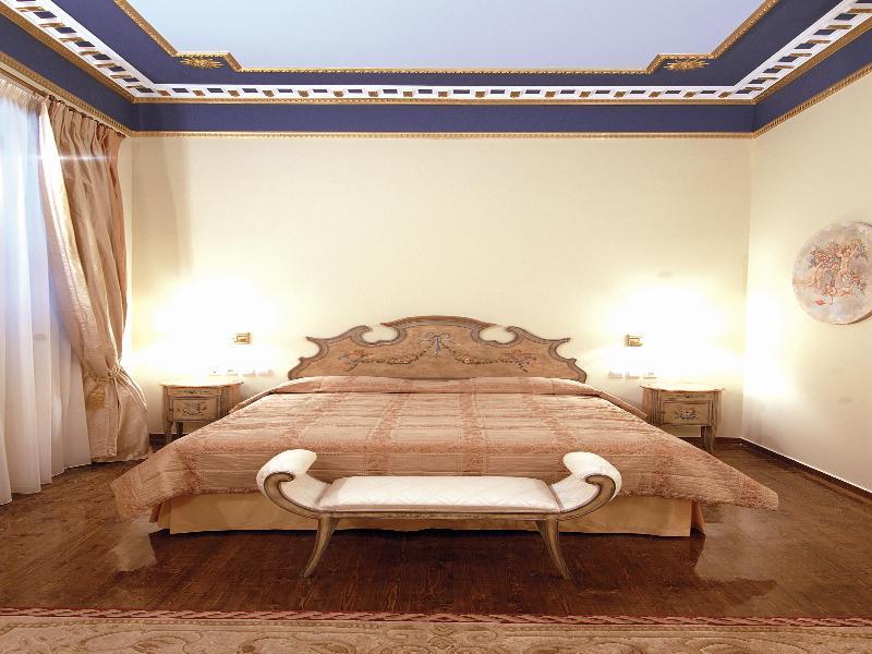 Palaiologos Luxury City Hotel Patras Extérieur photo